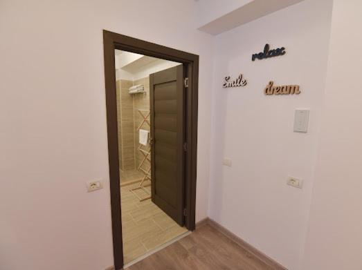 Apartmán Radu Studio Mamaia Nord Năvodari Exteriér fotografie